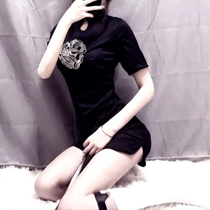 十字锁喉手